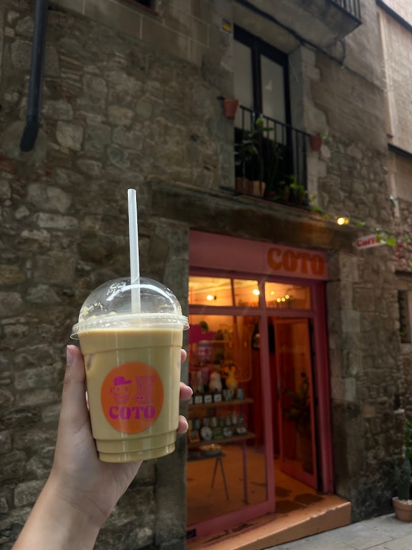 COTO COFFEE + COLMADO specialty coffee shop in Barcelona - photo 8