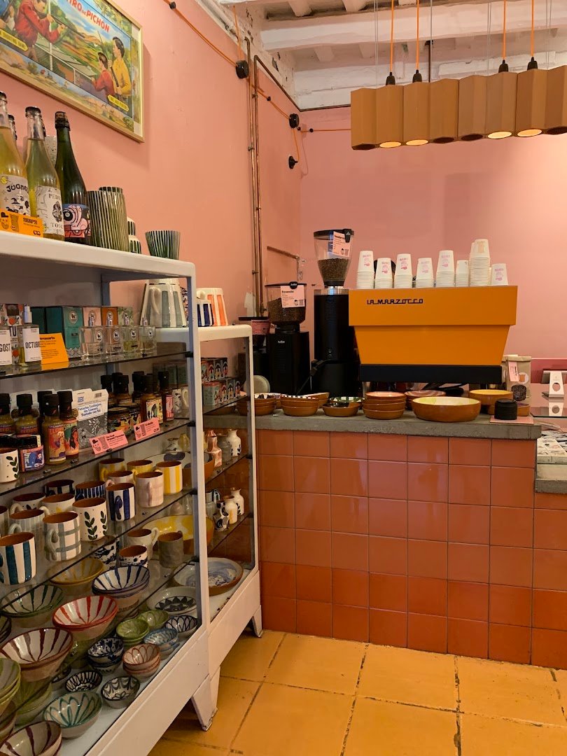 COTO COFFEE + COLMADO specialty coffee shop in Barcelona - photo 10