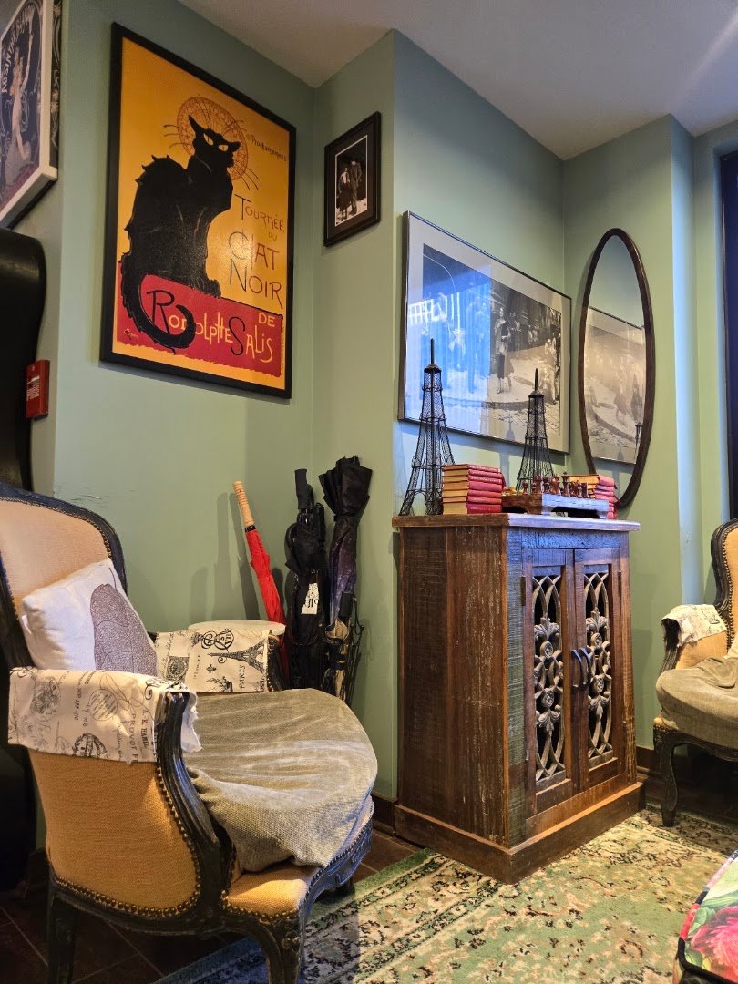 Cafe De Nook specialty coffee shop in Columbus - photo 4