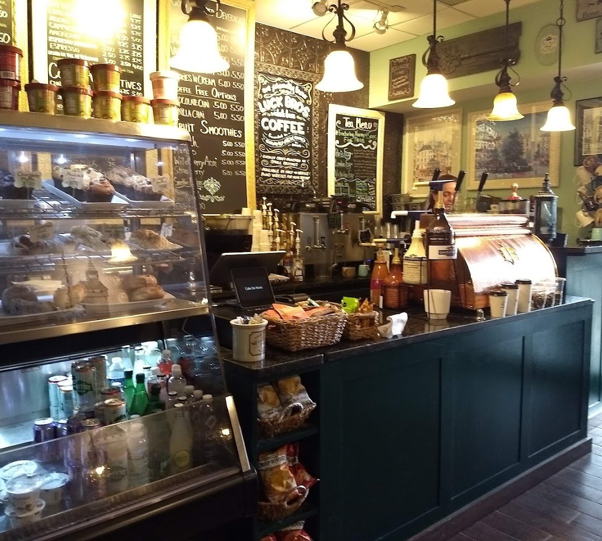 Cafe De Nook specialty coffee shop in Columbus - photo 7