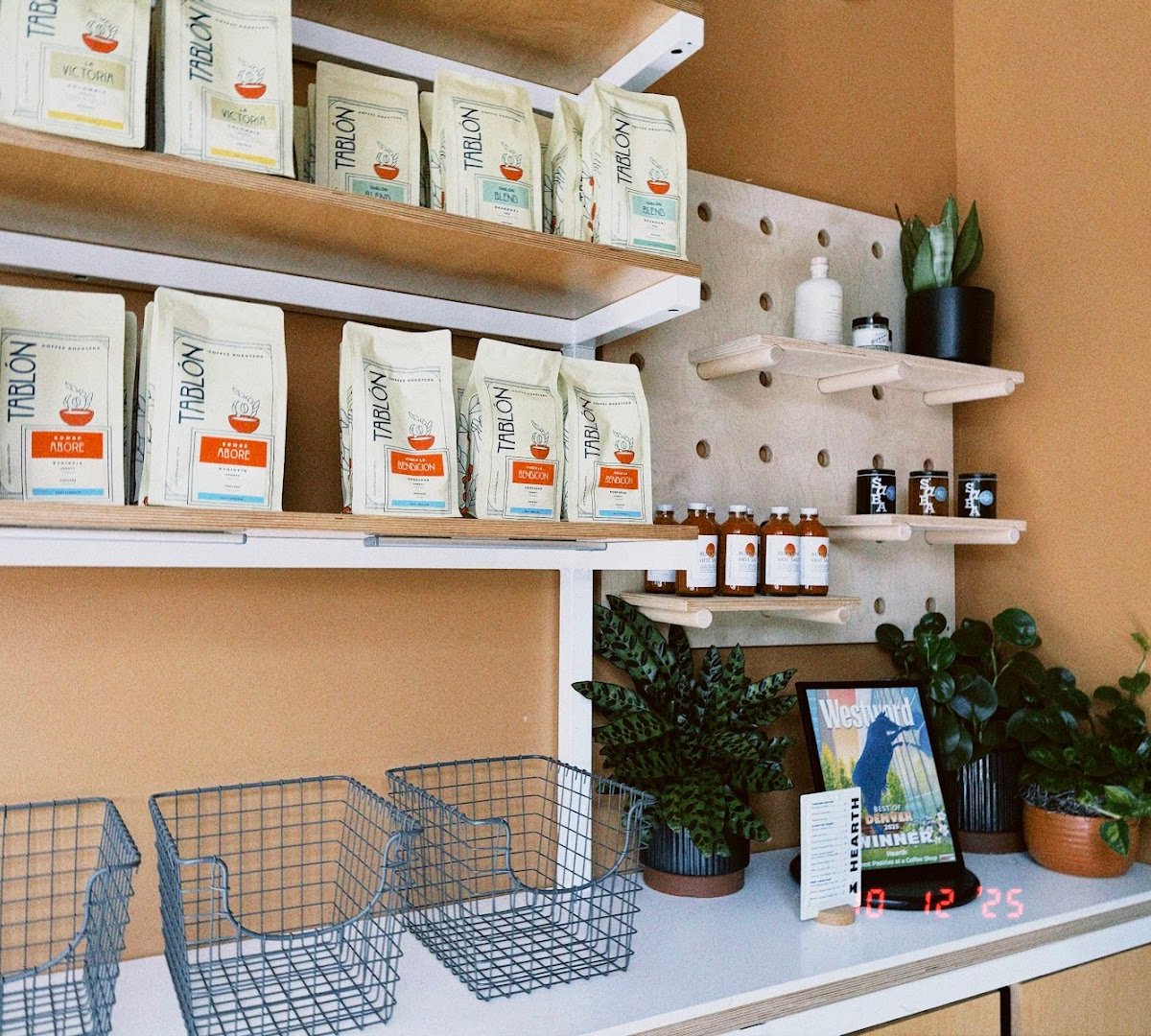 Hearth specialty coffee shop in Denver - photo 7