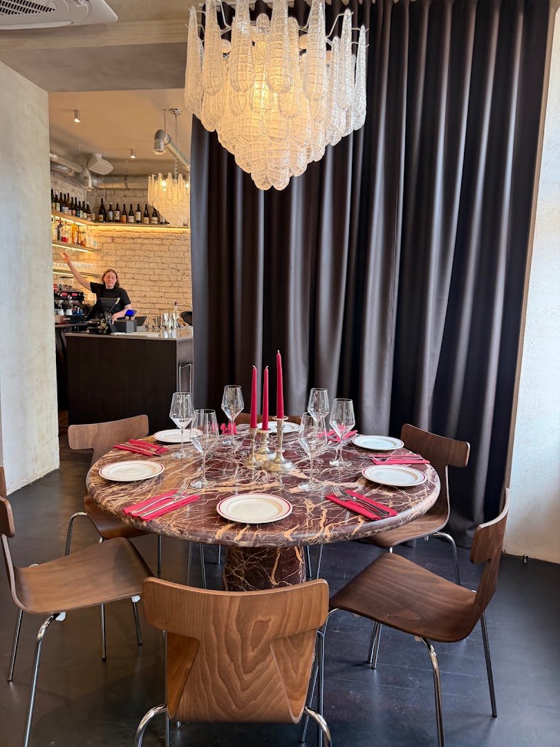 Interior of TABLES, specialty coffee shop in Warsaw