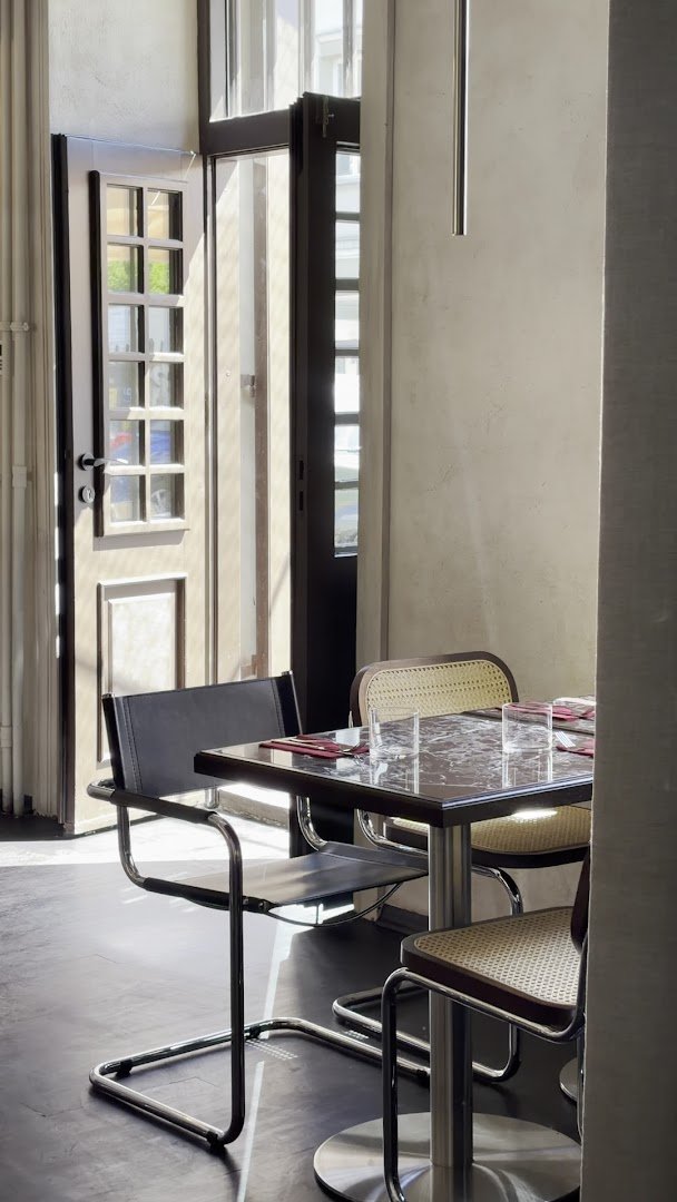 Interior of TABLES, specialty coffee shop in Warsaw