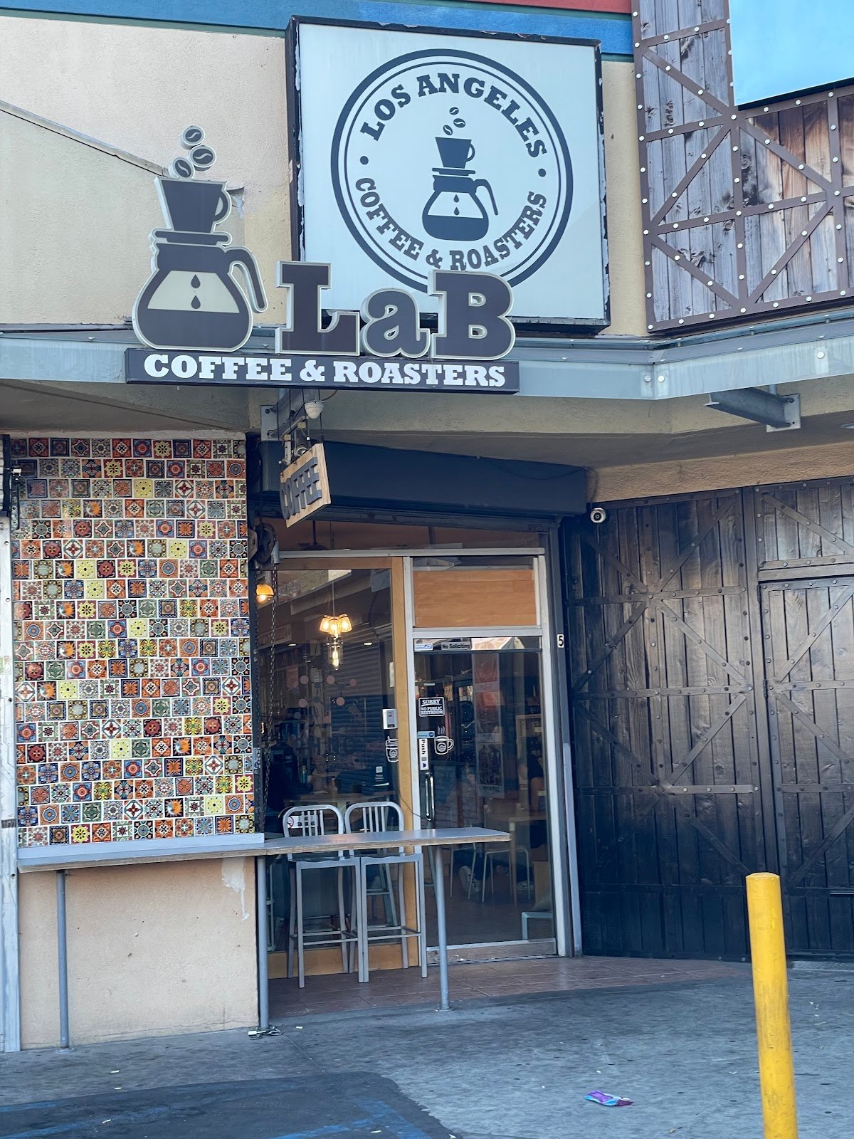 Lab Coffee & Roasters specialty coffee shop in Los Angeles - photo 2