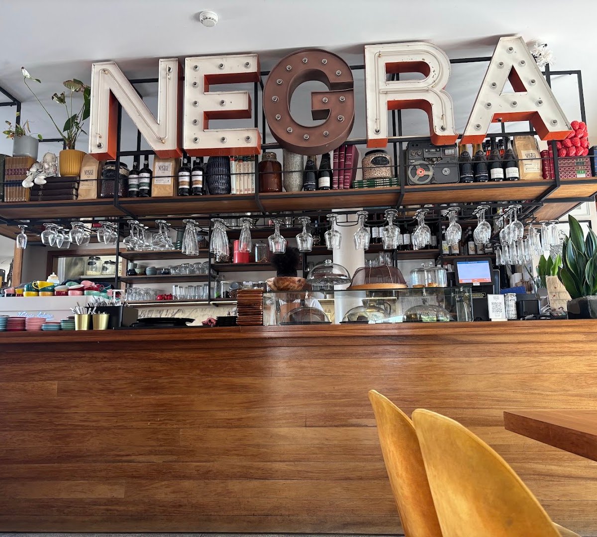 Interior of Negra Café Boavista - Restaurant, Coffee, Brunch Porto, specialty coffee shop in Porto