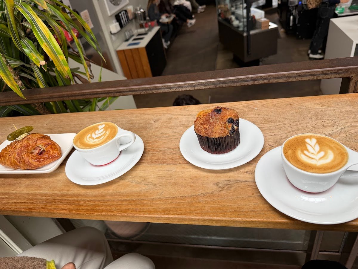 Intelligentsia Coffee Venice specialty coffee shop in Los Angeles - photo 3