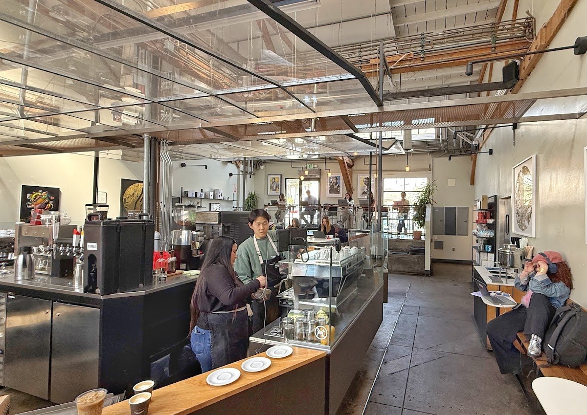 Intelligentsia Coffee Venice specialty coffee shop in Los Angeles - photo 4