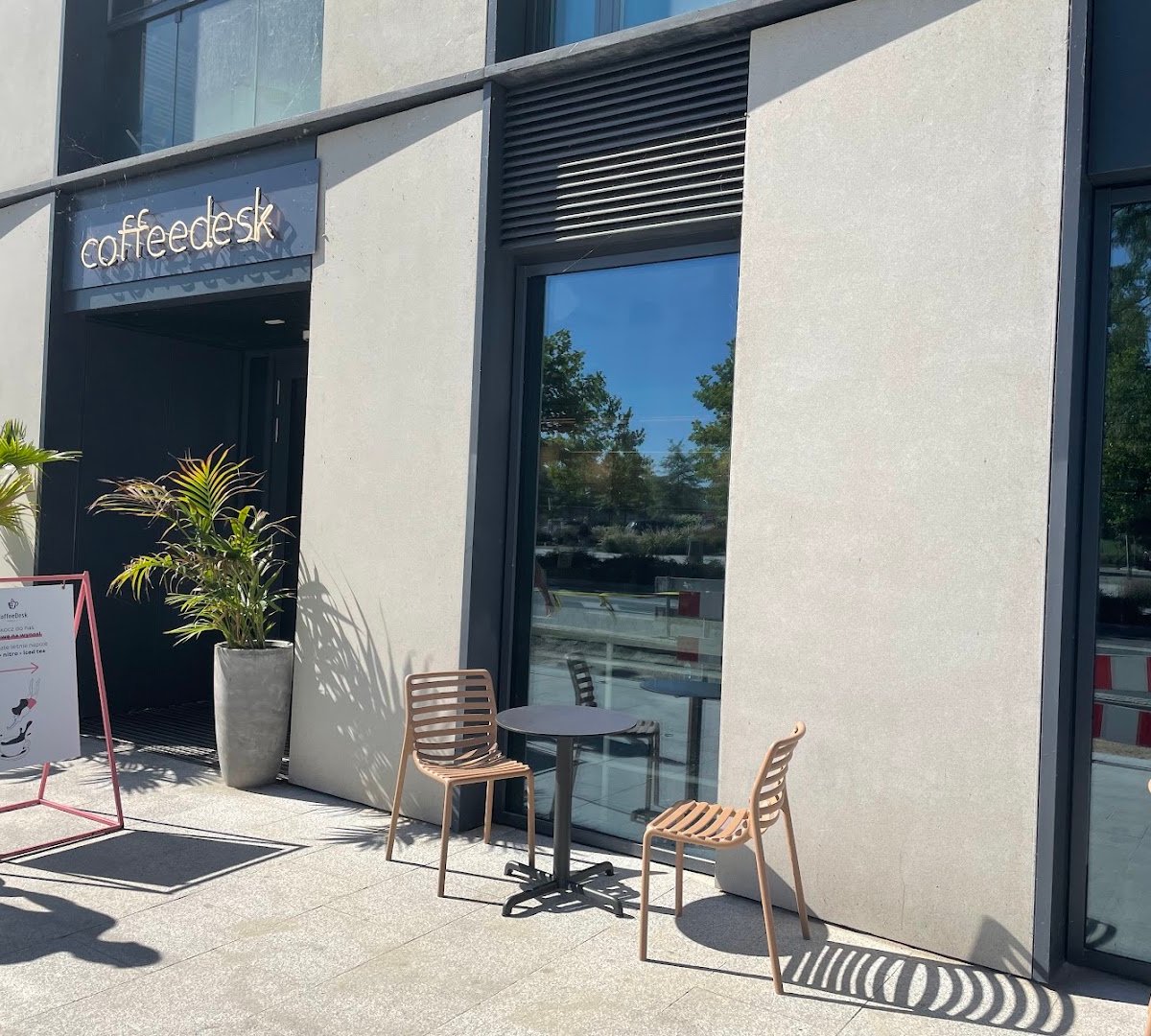 Storefront of Coffeedesk Kawiarnia Tamka, specialty coffee shop in Warsaw