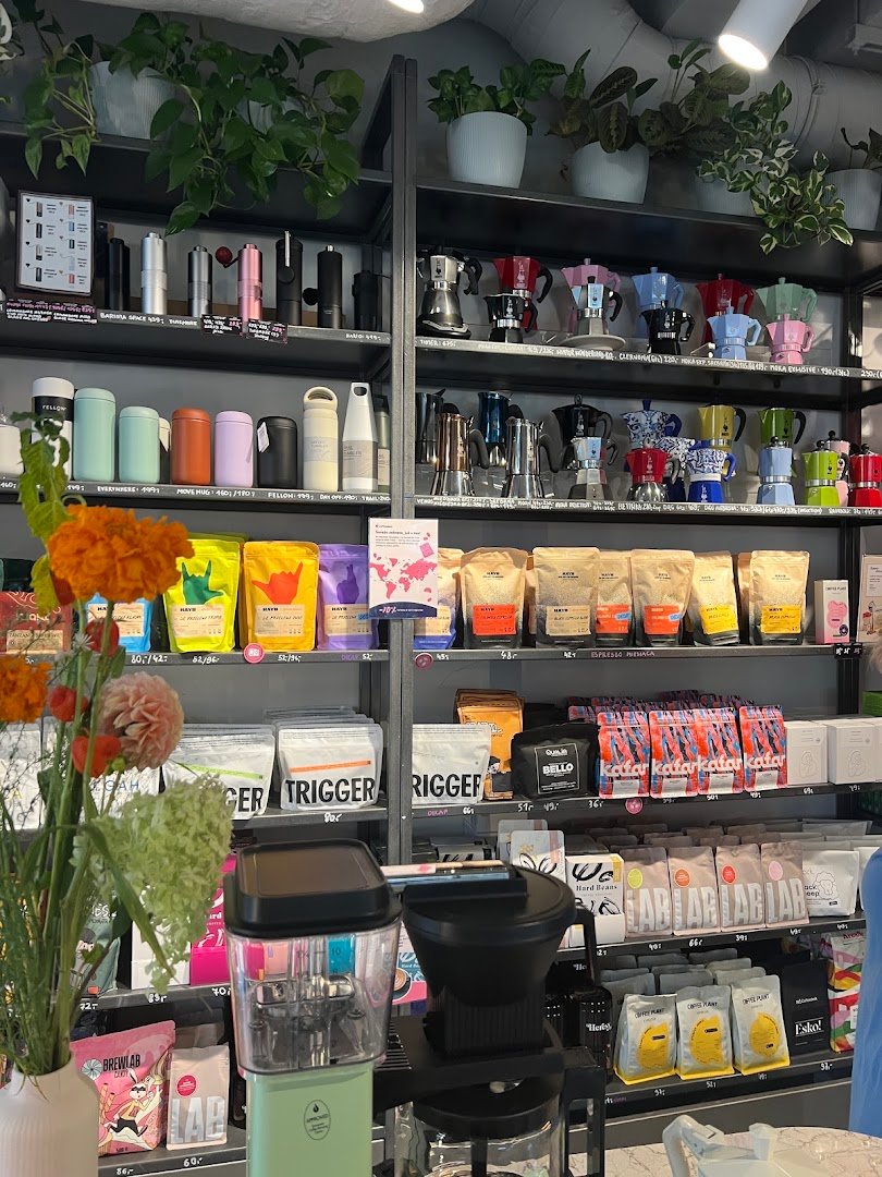 Interior of Coffeedesk Kawiarnia Tamka, specialty coffee shop in Warsaw