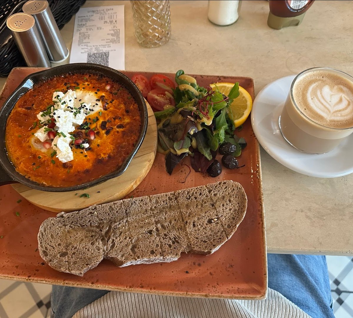 The Visit Coffee & Eatery specialty coffee shop in Berlin - photo 2