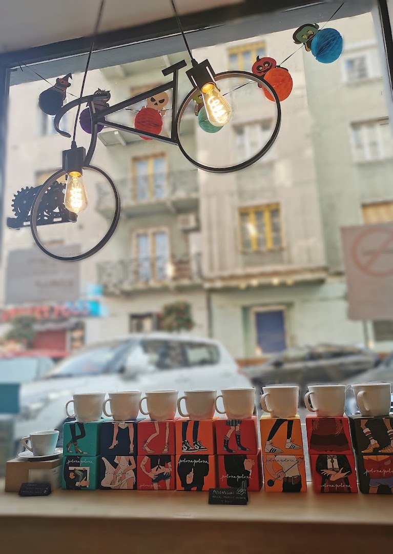 EARLY Specialty Coffee Bar specialty coffee shop in Budapest - photo 10