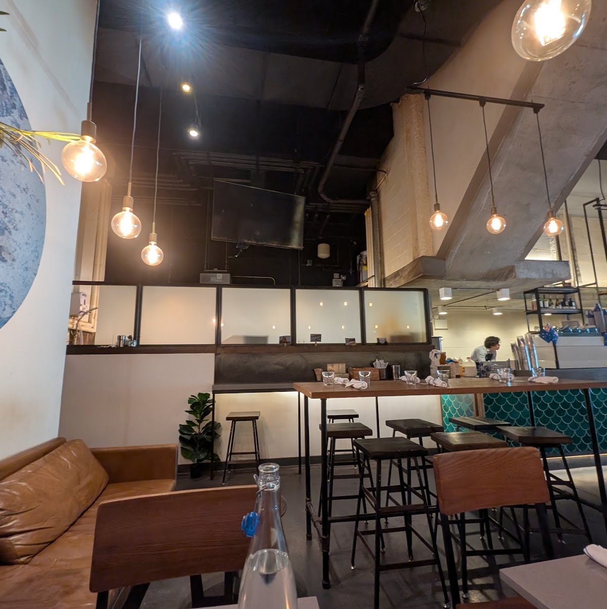 Bluestone Lane Manhattan West Café specialty coffee shop in New York - photo 6