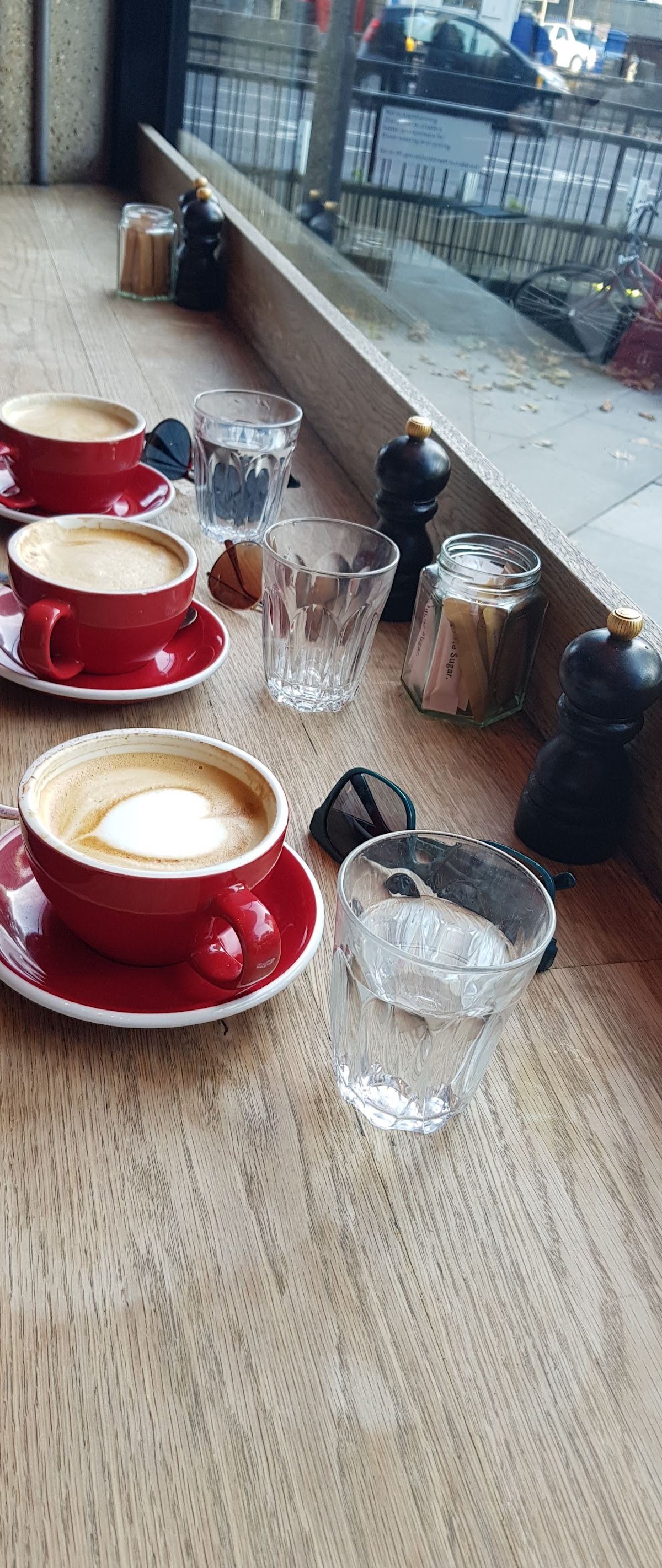 Grind specialty coffee shop in London - photo 7