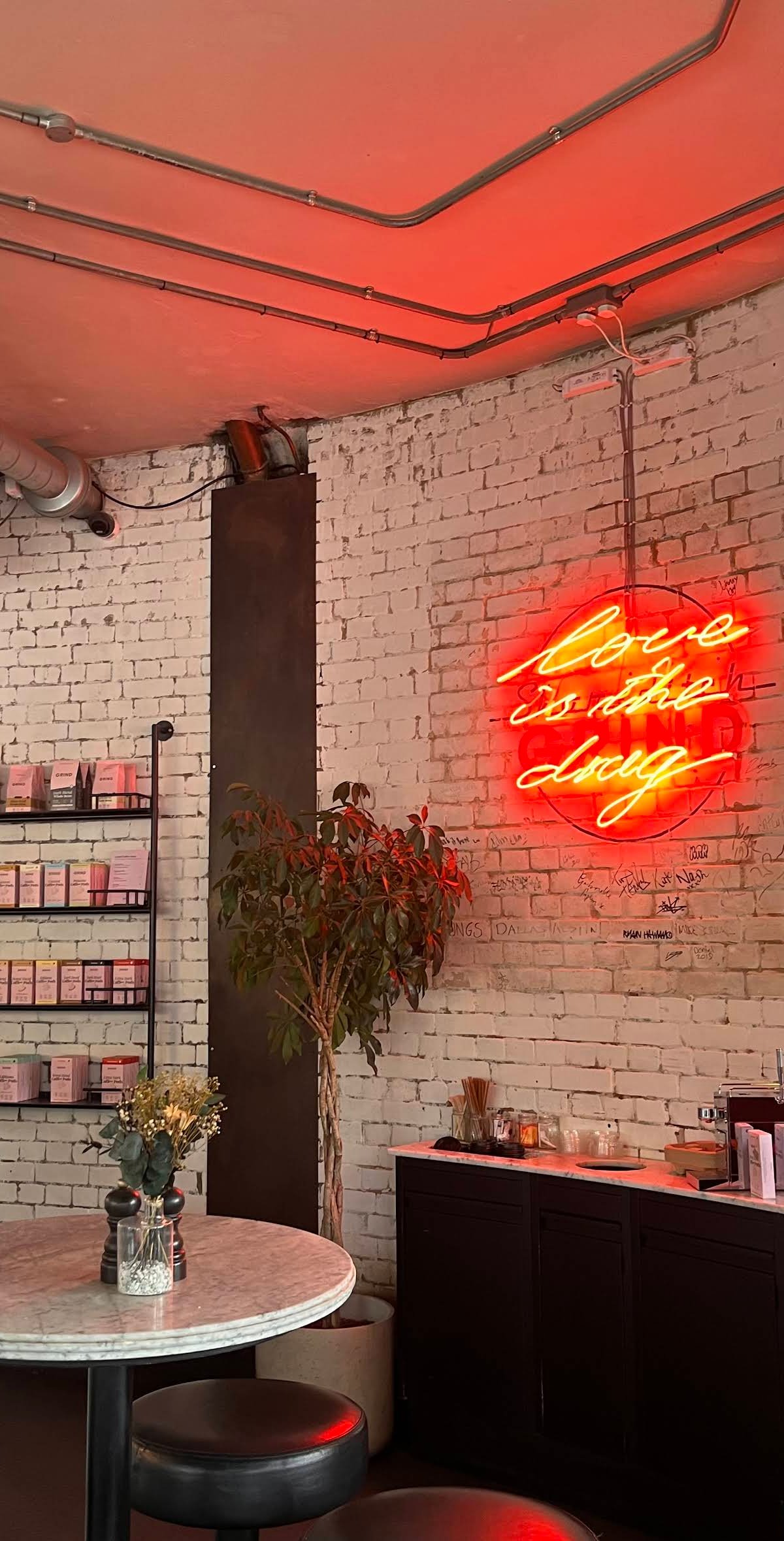 Grind specialty coffee shop in London - photo 8