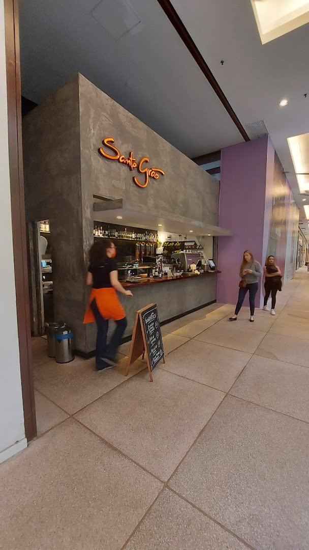 Storefront of Santo Grão - Cidade Jardim, specialty coffee shop in São Paulo