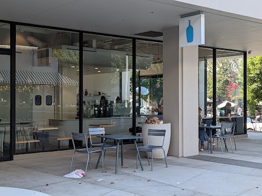 Blue Bottle Coffee specialty coffee shop in Los Angeles - photo 4