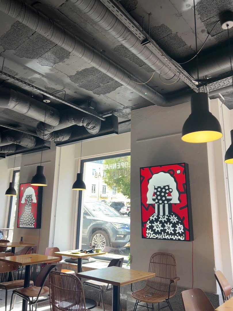Interior of Copenhagen Coffee Lab - Alcântara, specialty coffee shop in Lisbon