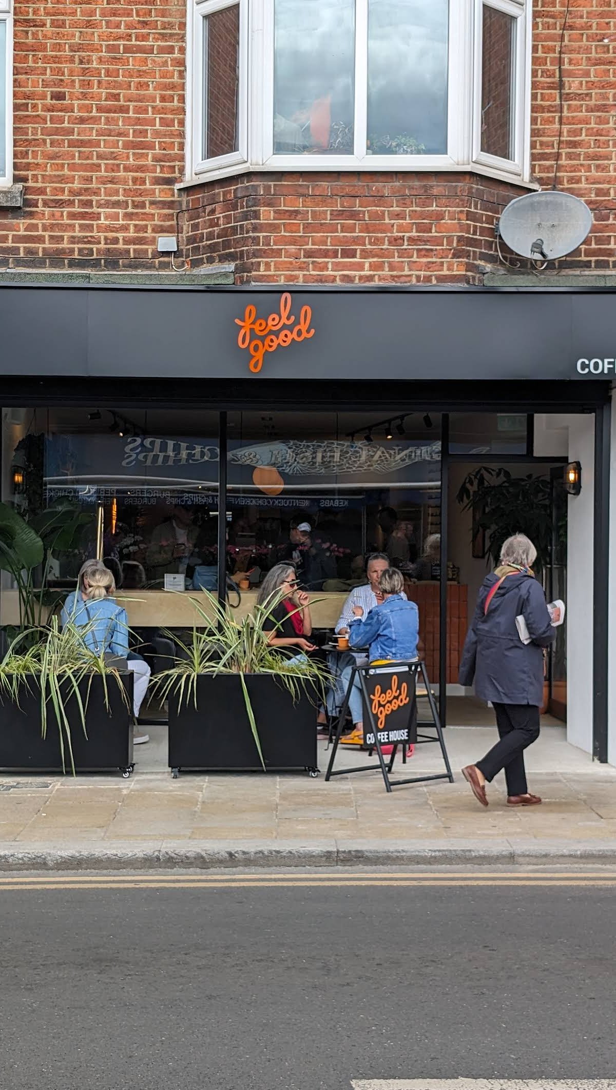 Feel Good Coffee House specialty coffee shop in London - photo 11