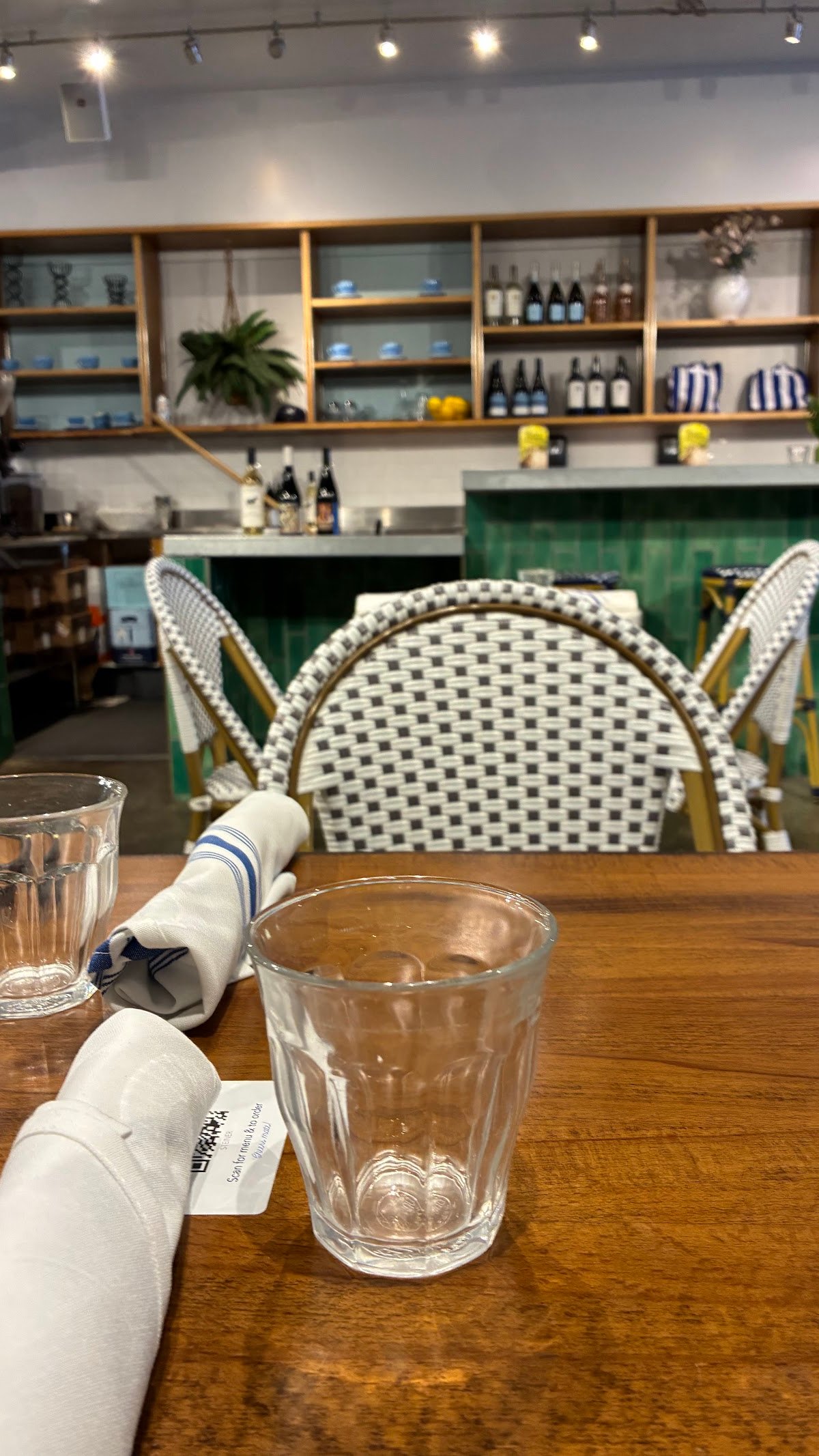 Bluestone Lane - Steiner St Café specialty coffee shop in San Francisco - photo 6