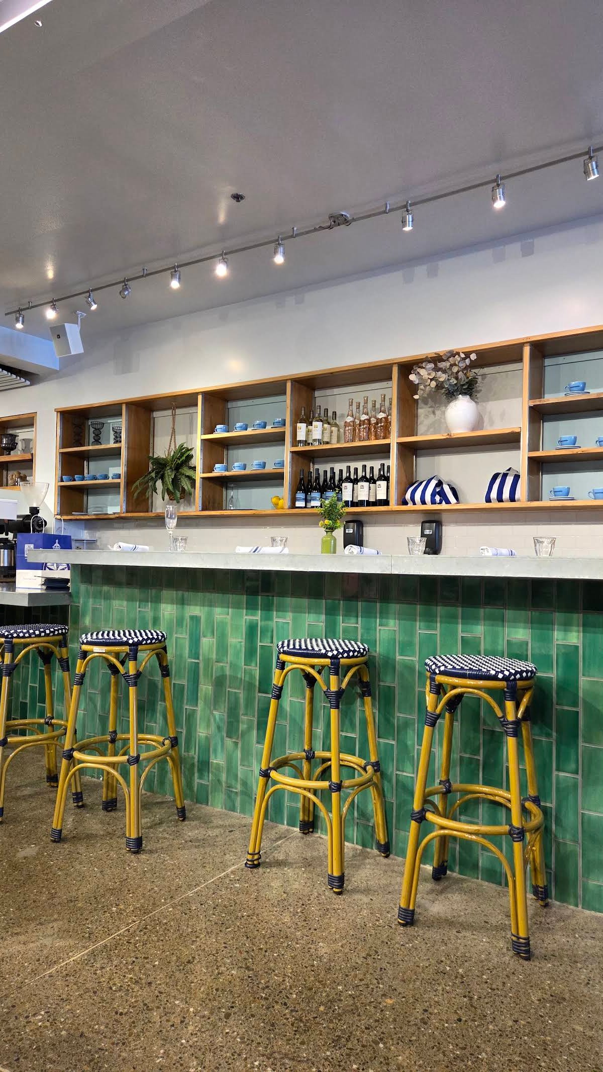 Bluestone Lane - Steiner St Café specialty coffee shop in San Francisco - photo 7