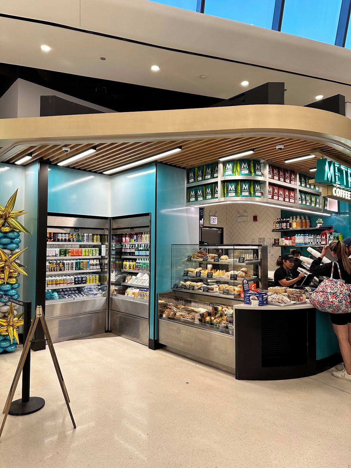 Metropolis Coffee specialty coffee shop in Chicago - photo 2