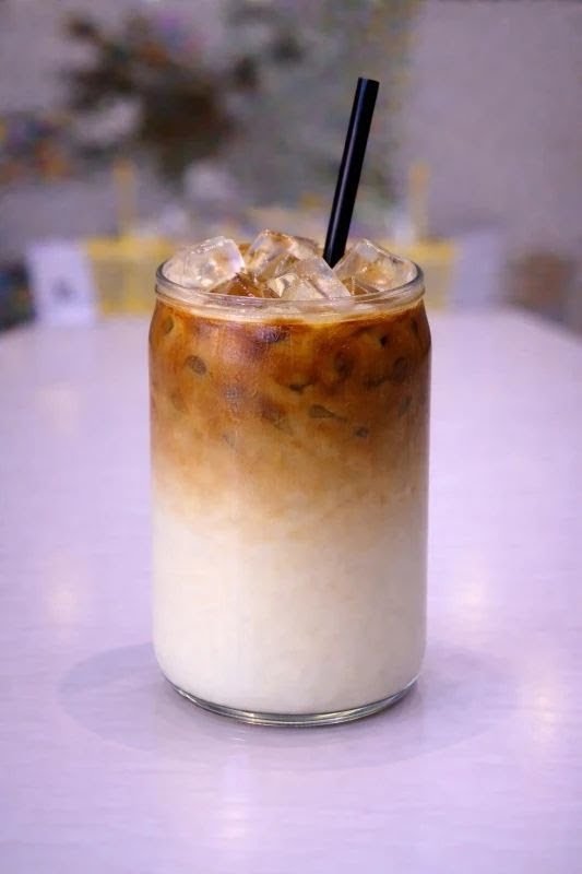 Padoca specialty coffee shop in Barcelona - photo 6