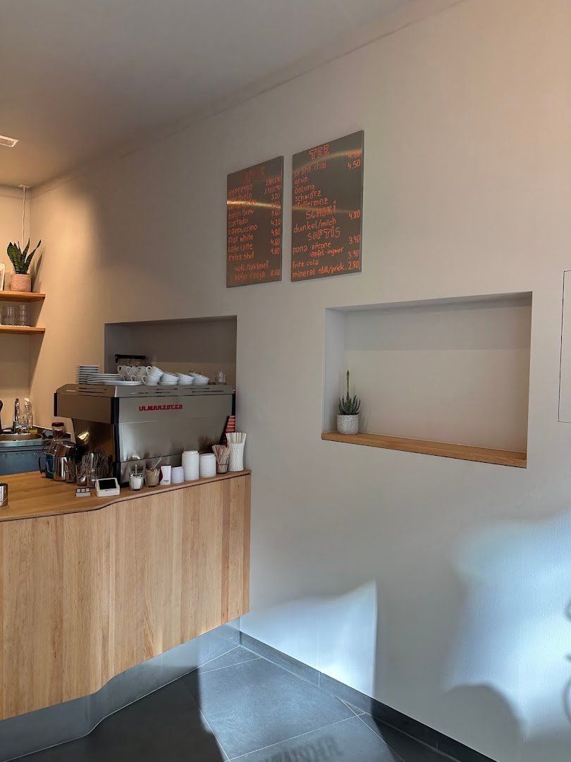 Interior of Kaffätscherl - Specialty Coffee, specialty coffee shop in Vienna