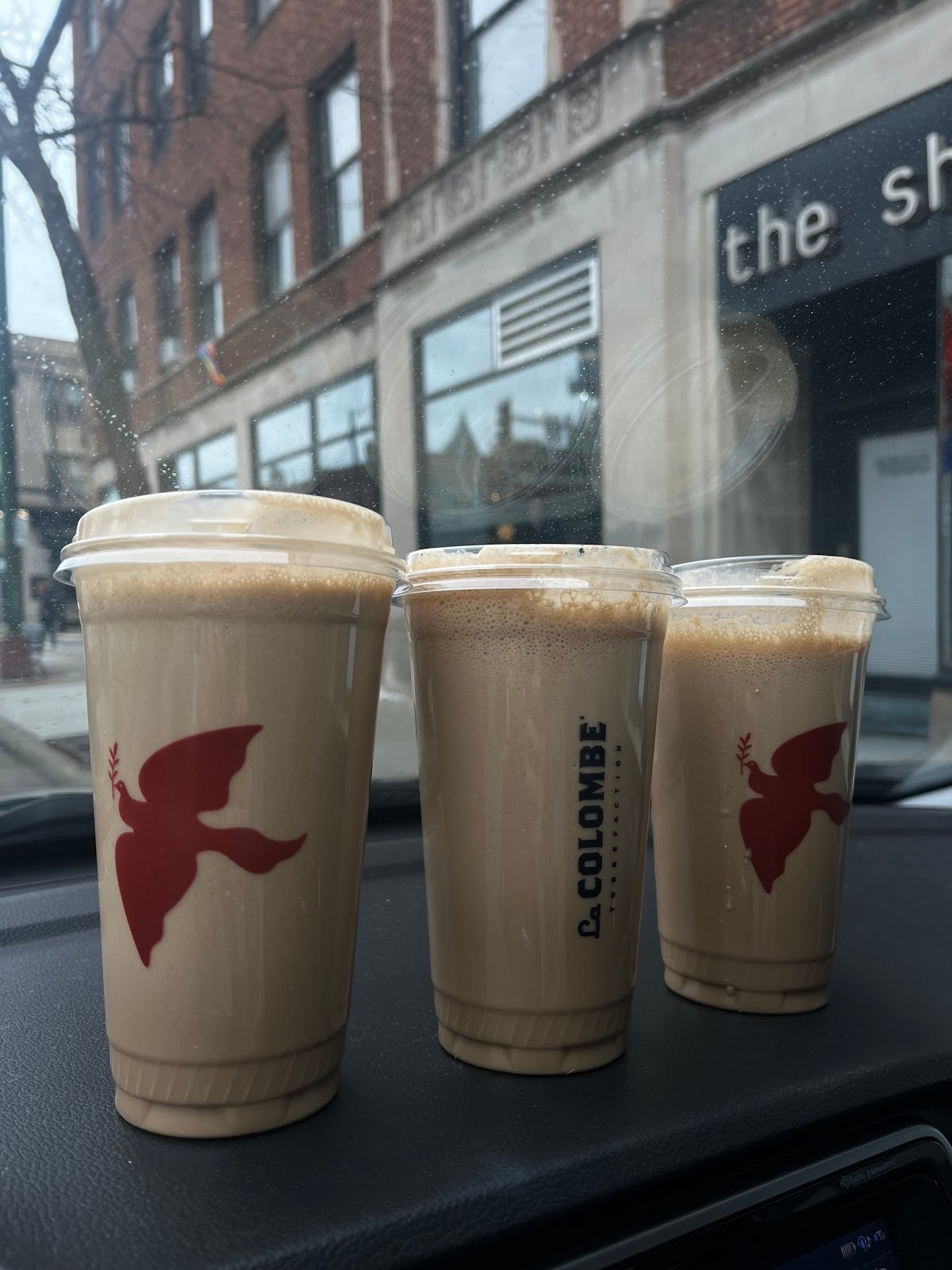 La Colombe Coffee Workshop specialty coffee shop in Chicago - photo 5