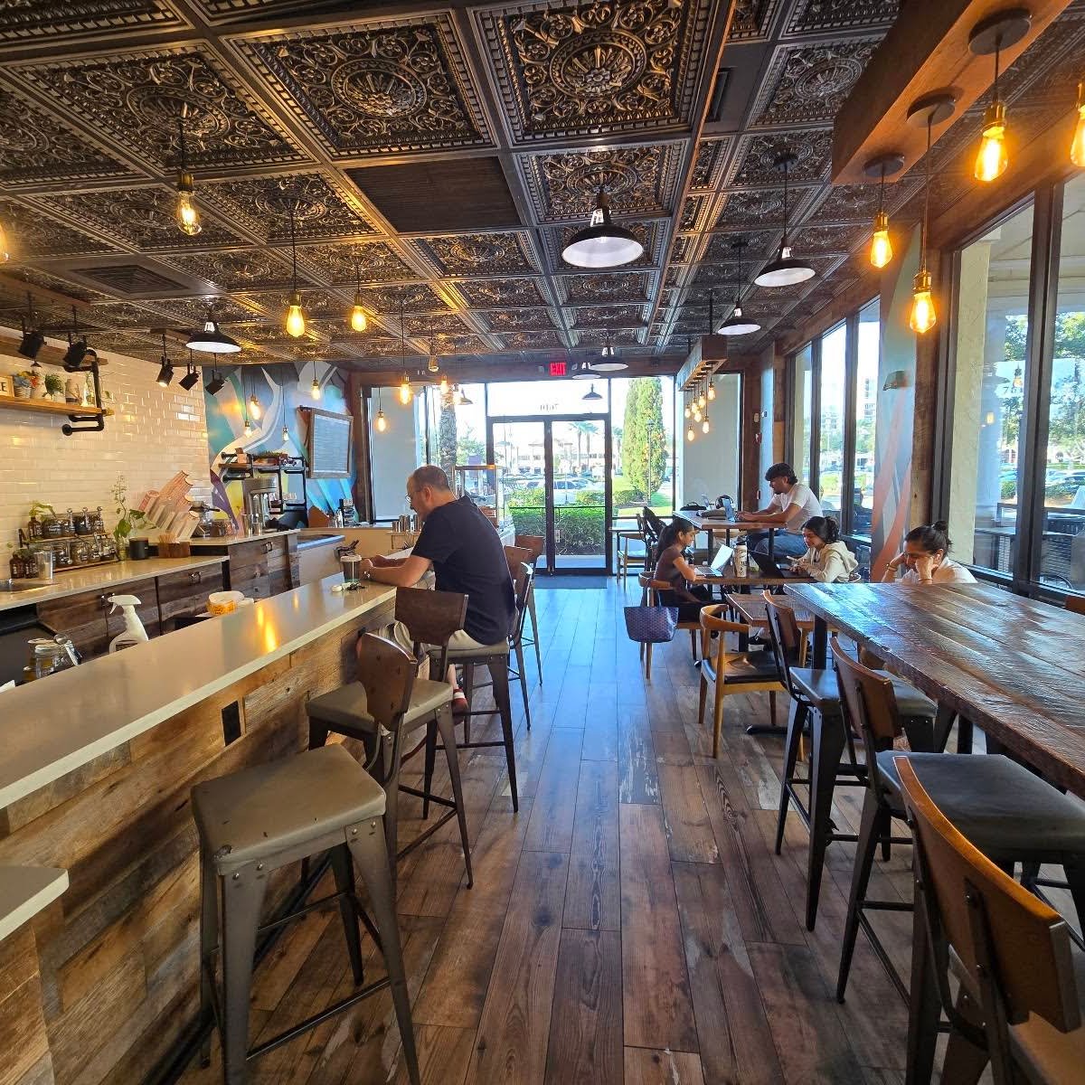 Foxtail Coffee Co and Kelly’s Ice Cream - Sand Lake specialty coffee shop in Orlando - photo 11