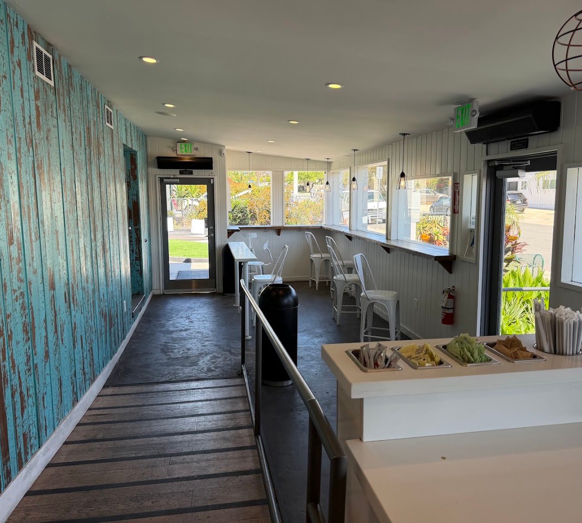 Interior of Better Buzz Coffee Point Loma, specialty coffee shop in San Diego