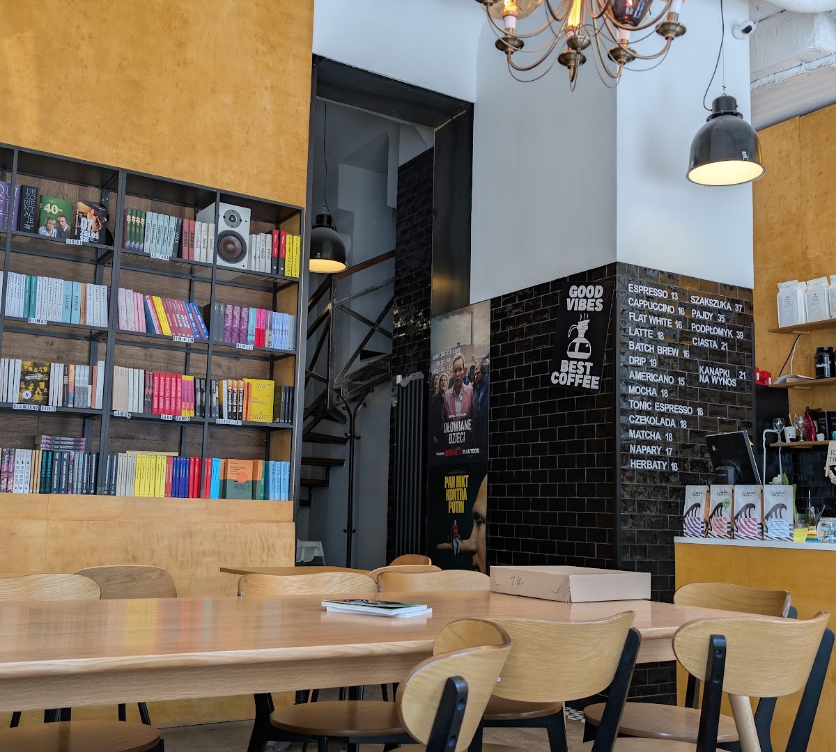 Interior of Łoskot Cafe X Prześniona, specialty coffee shop in Warsaw
