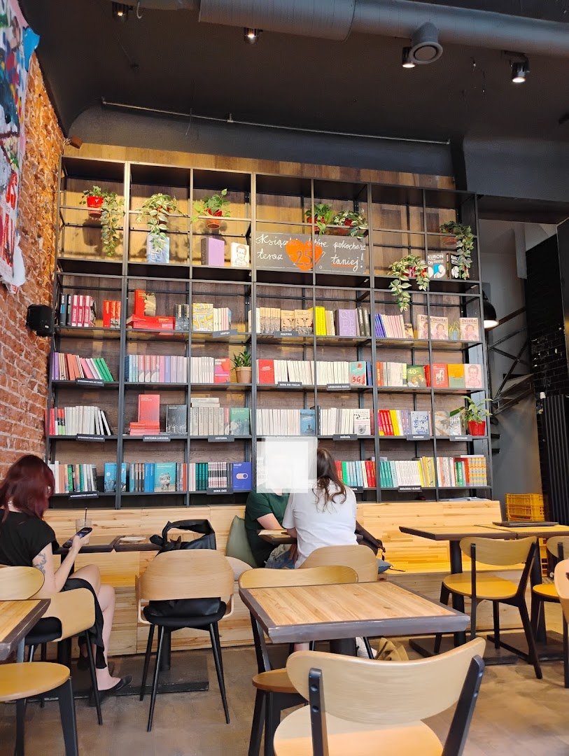 Interior of Łoskot Cafe X Prześniona, specialty coffee shop in Warsaw