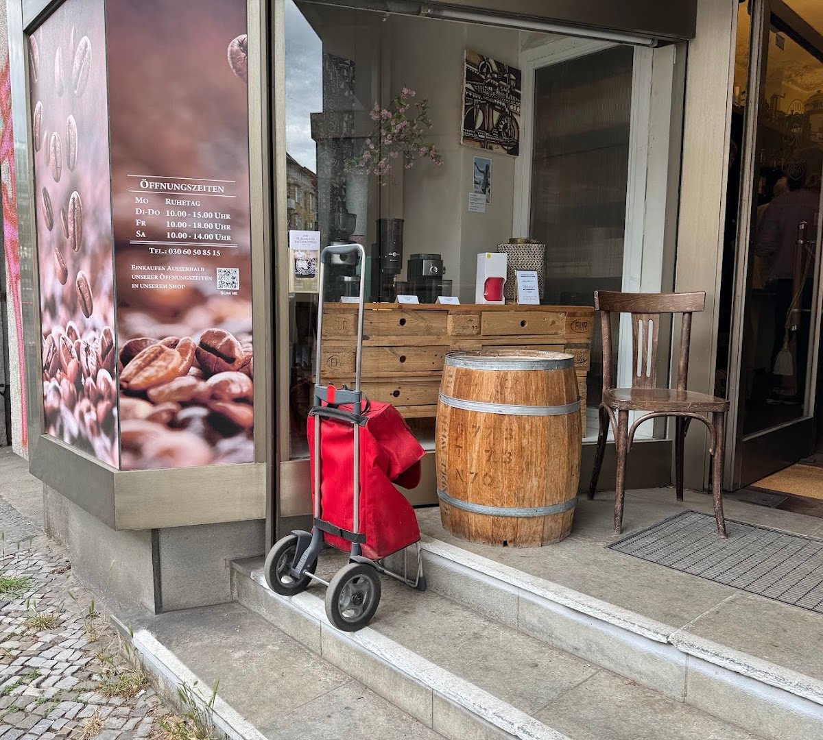Ridders Kaffeerösterei specialty coffee shop in Berlin - photo 4