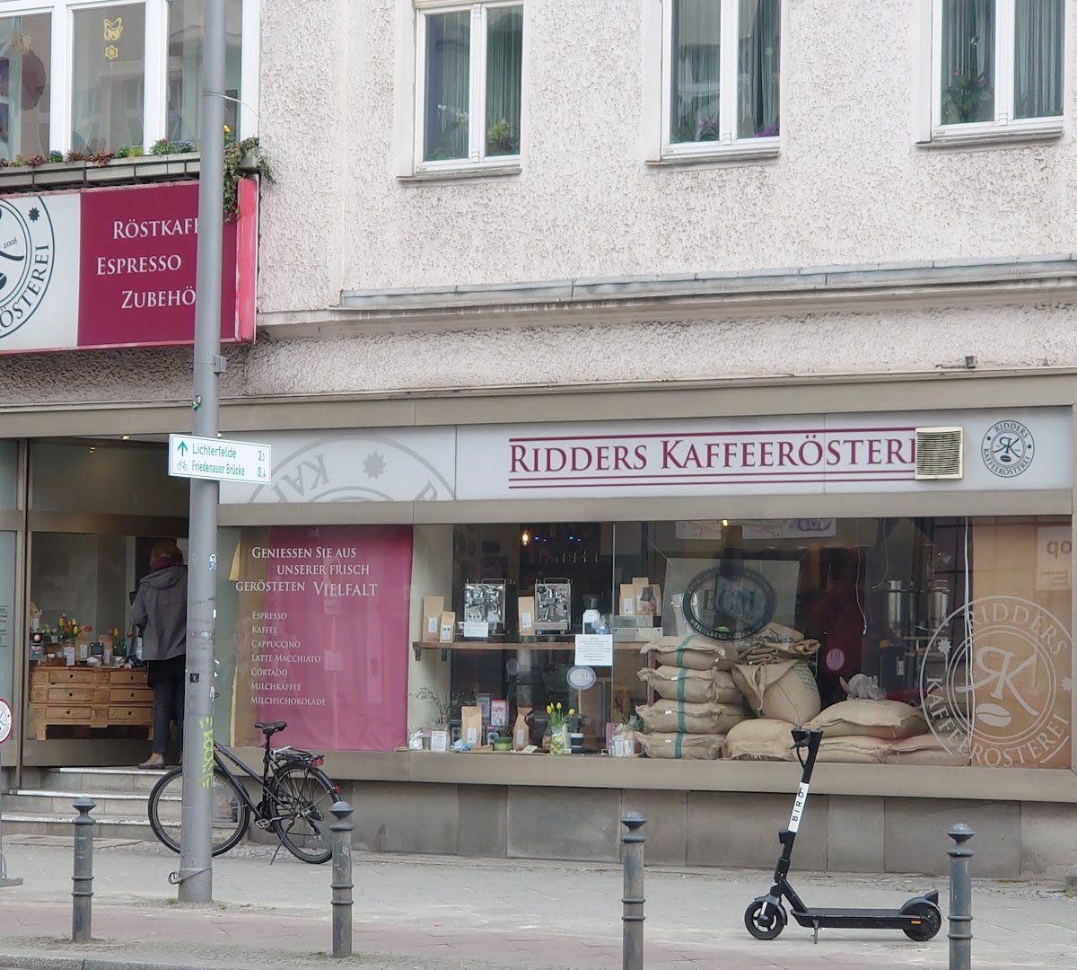 Ridders Kaffeerösterei specialty coffee shop in Berlin - photo 5