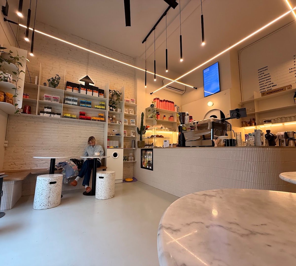 The Miners Coffee Sagrada specialty coffee shop in Barcelona - photo 3