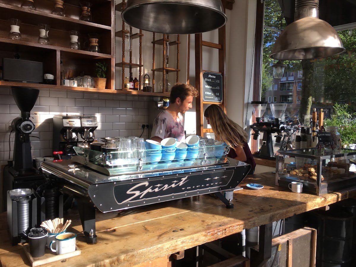 LOT61 Coffee Roasters specialty coffee shop in Amsterdam - photo 6
