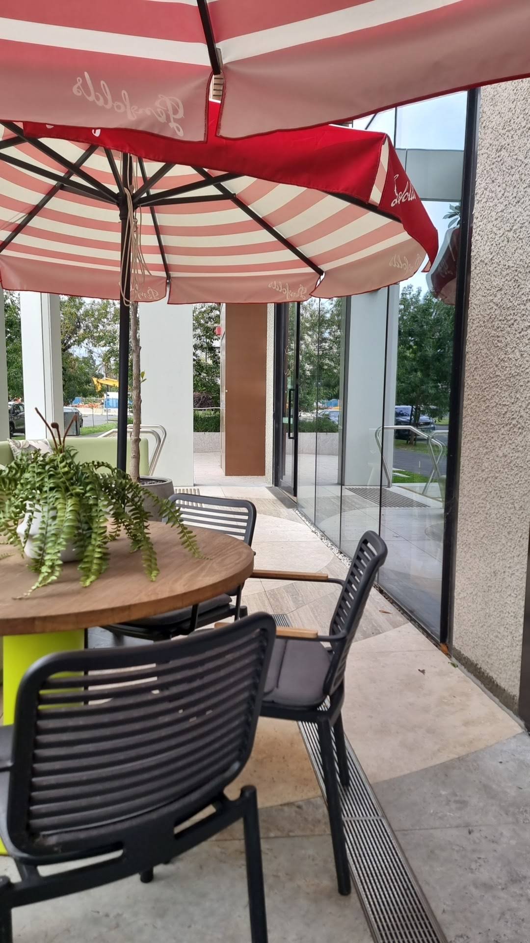 Corner Stone Café specialty coffee shop in Melbourne - photo 6