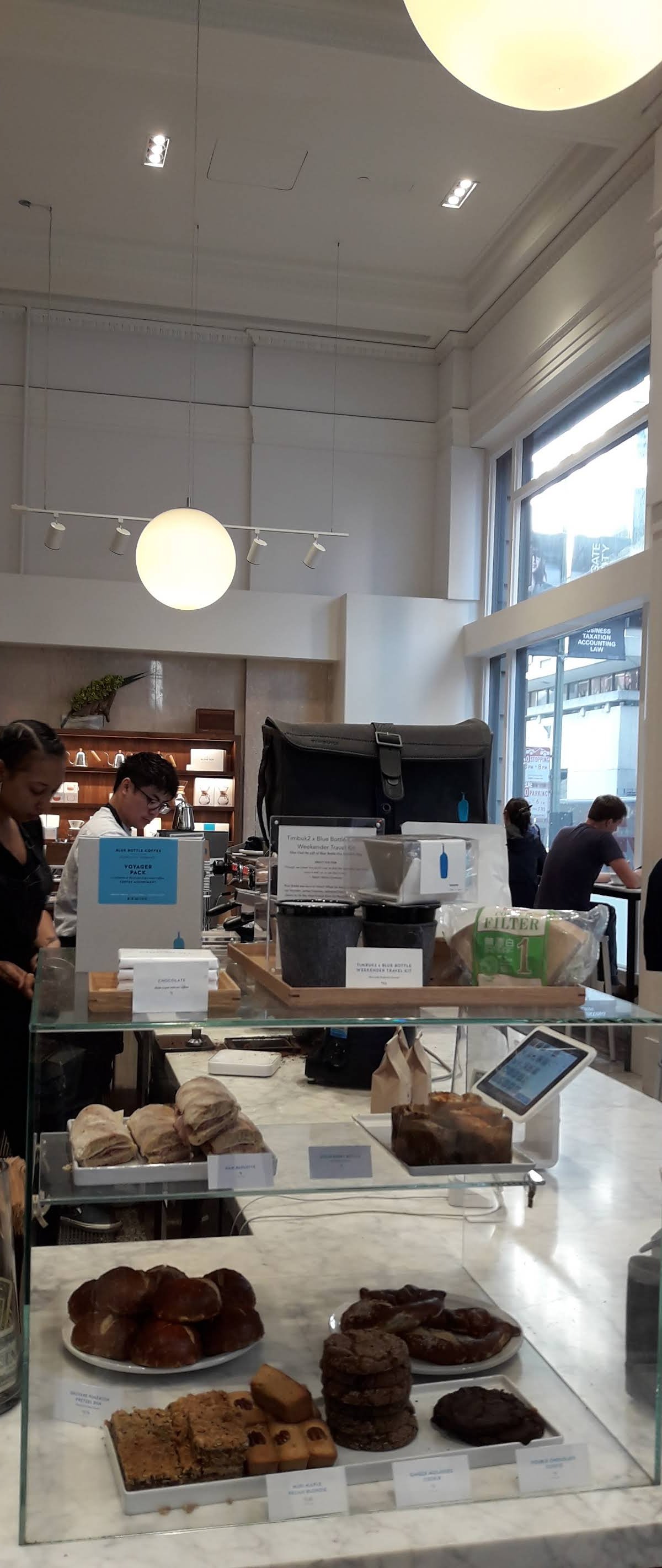 Blue Bottle Coffee specialty coffee shop in San Francisco - photo 2
