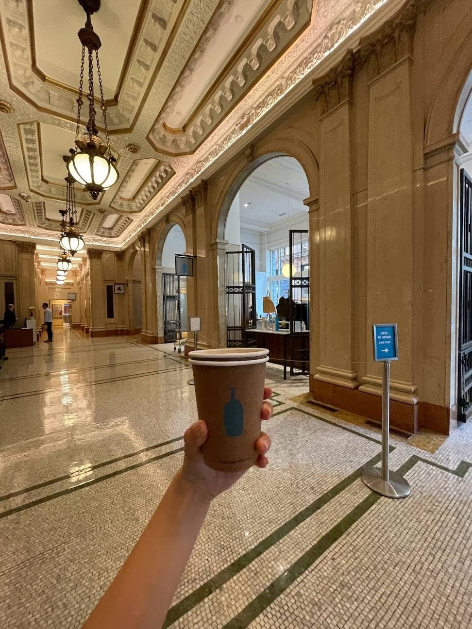 Blue Bottle Coffee specialty coffee shop in San Francisco - photo 3