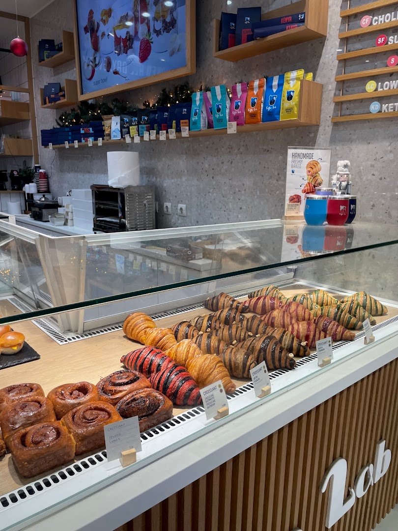 Interior of Coffee Lab Akadimias, specialty coffee shop in Athens