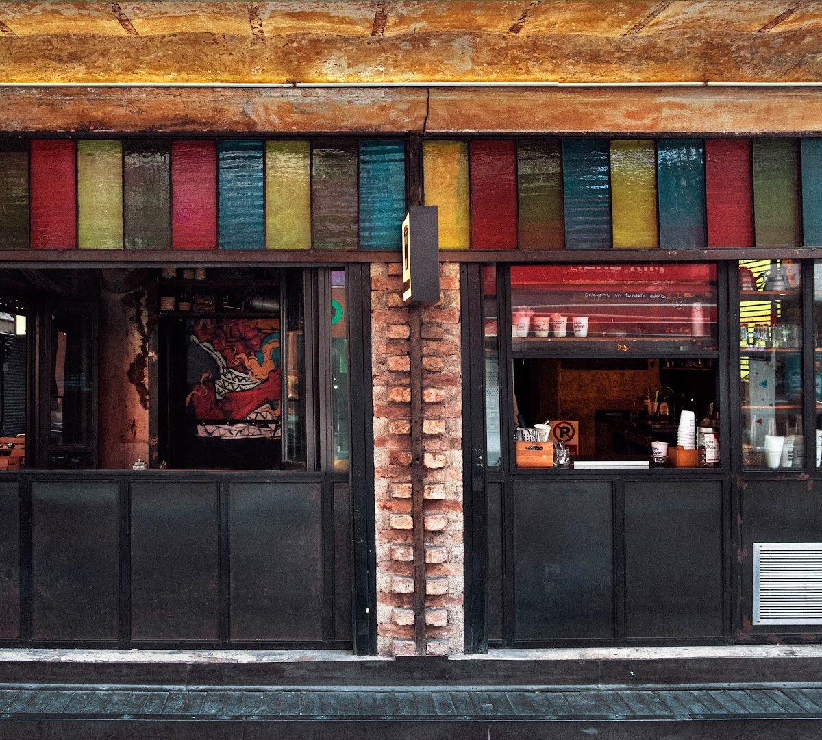 Just Coffee & Roastery specialty coffee shop in Istanbul - photo 5