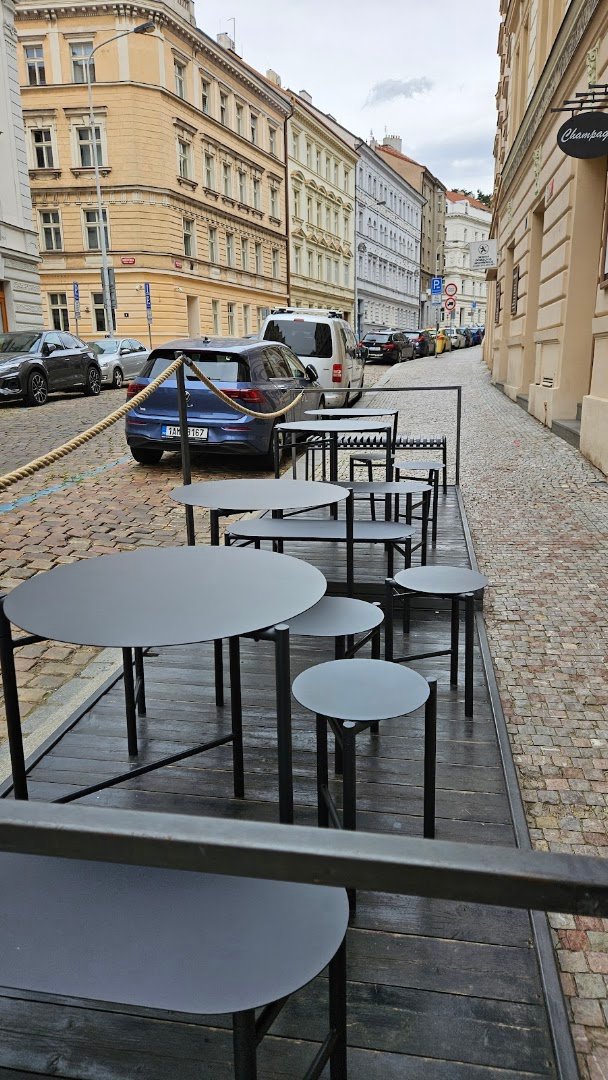 Storefront of Vratislavka, specialty coffee shop in Prague