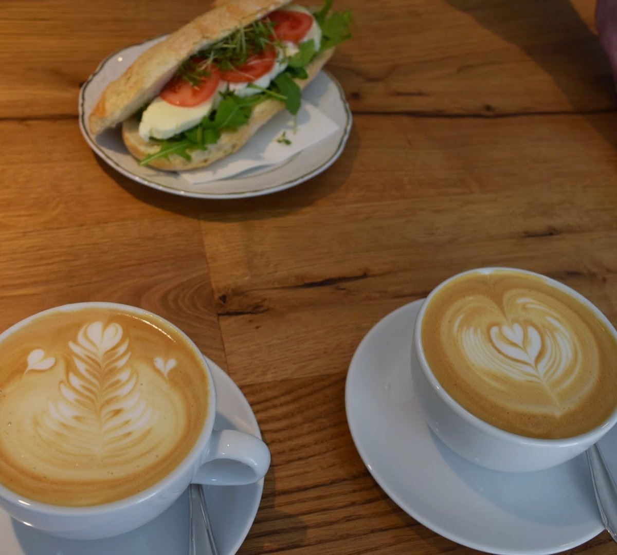 die Kaffeenauten specialty coffee shop in Berlin - photo 5