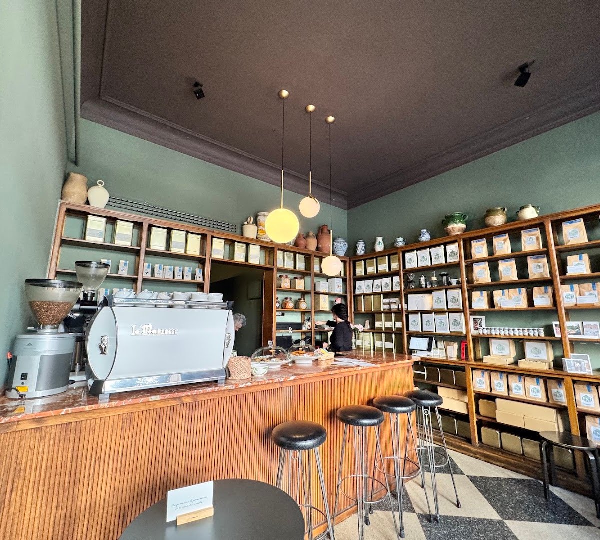 Café Angélica specialty coffee shop in Madrid - photo 2