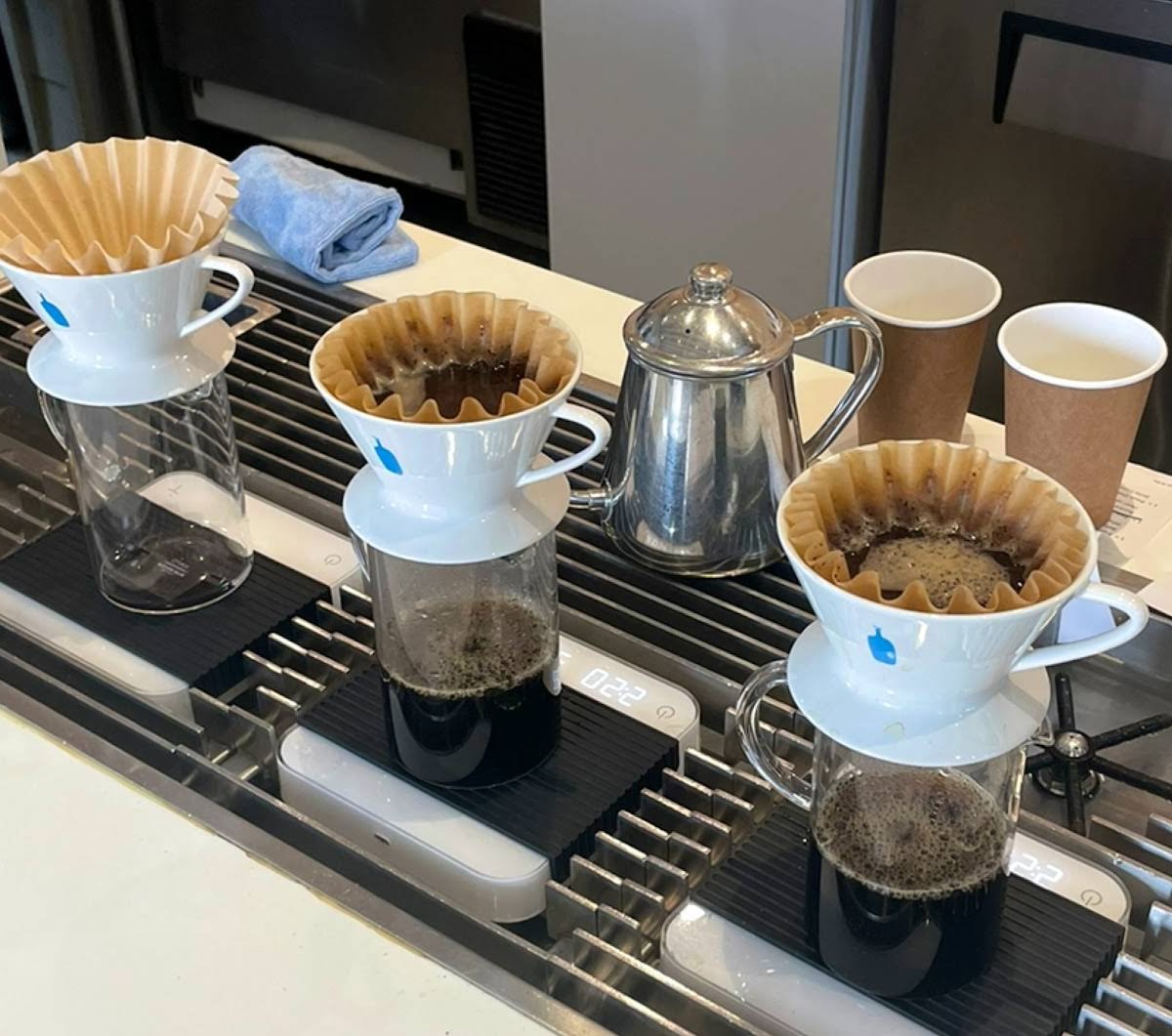 Blue Bottle Coffee specialty coffee shop in Washington, D.C. - photo 8