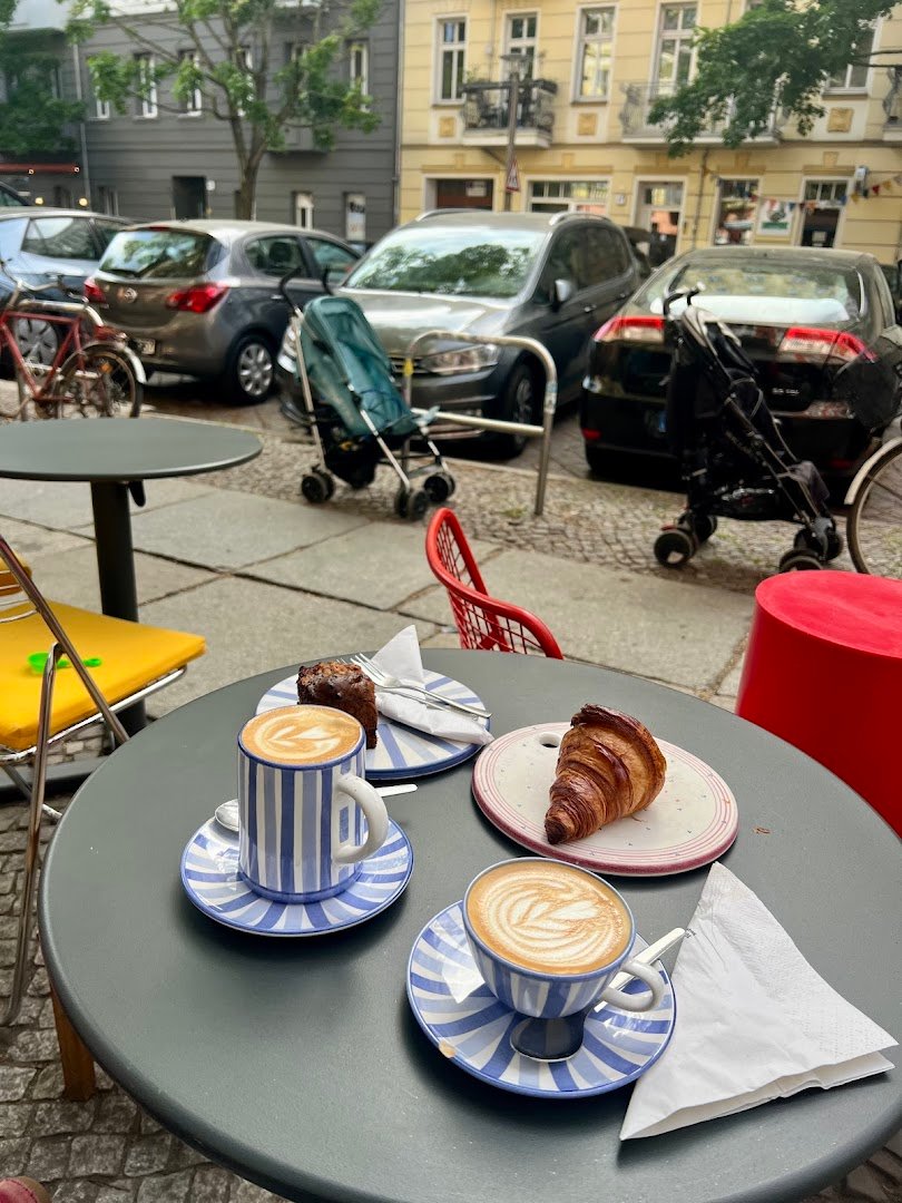 Kajumi specialty coffee shop in Berlin - photo 12