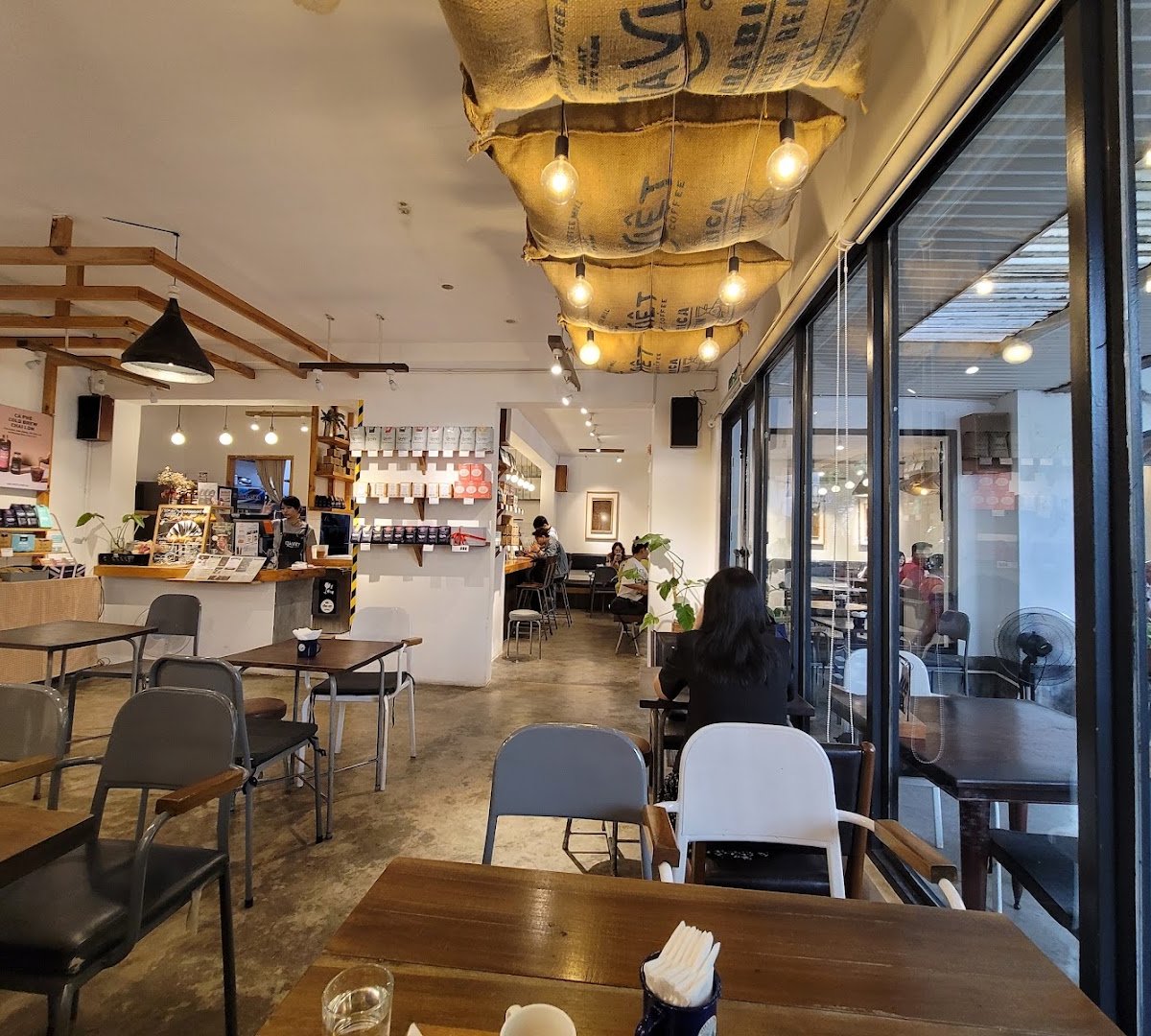 La Viet Coffee Saigon specialty coffee shop in Ho Chi Minh City - photo 7