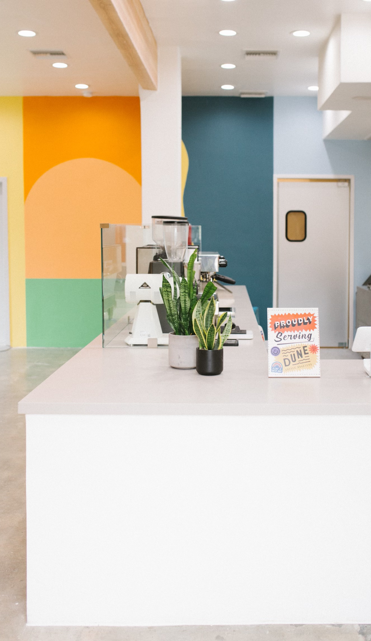 Eyes Peeled Coffee specialty coffee shop in Los Angeles - photo 7