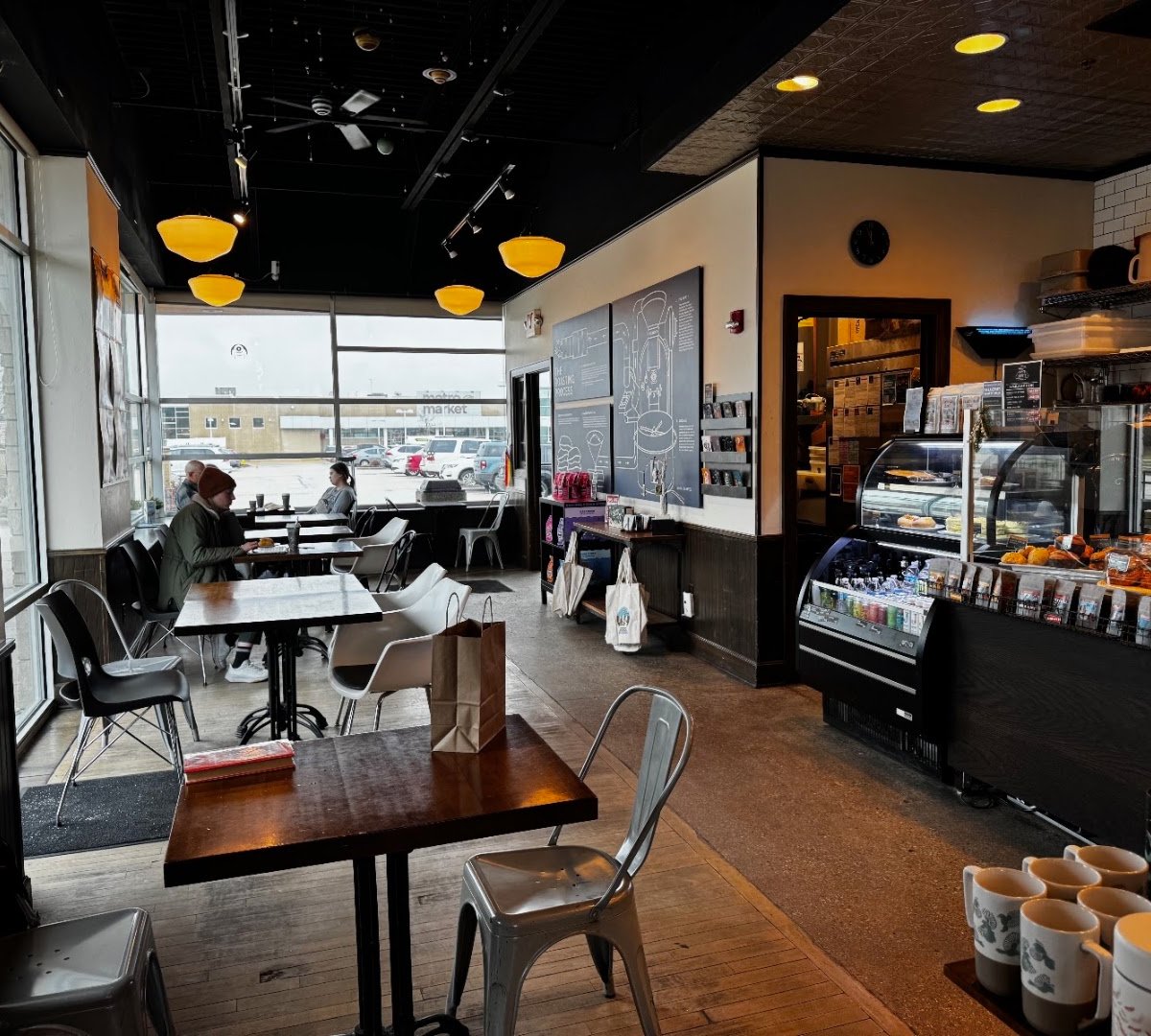 Interior of Stone Creek Coffee - Glendale, specialty coffee shop in Milwaukee