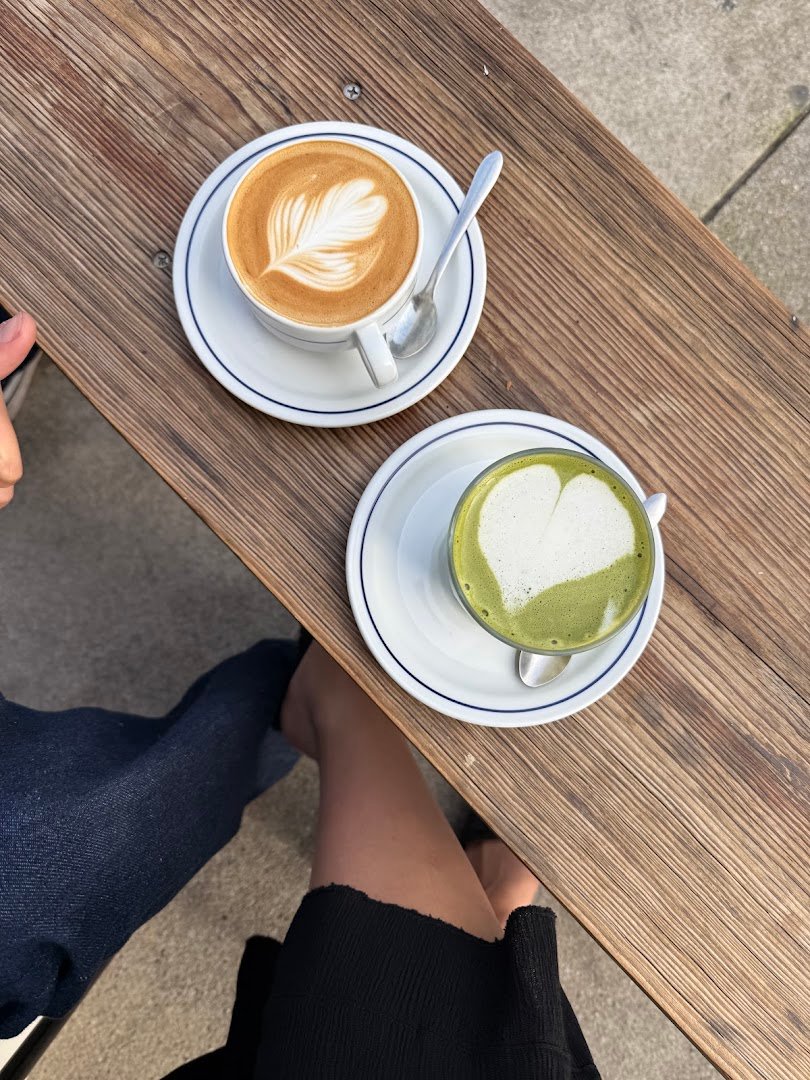 Coffee at Combi Coffee Roasters, specialty coffee shop in Porto